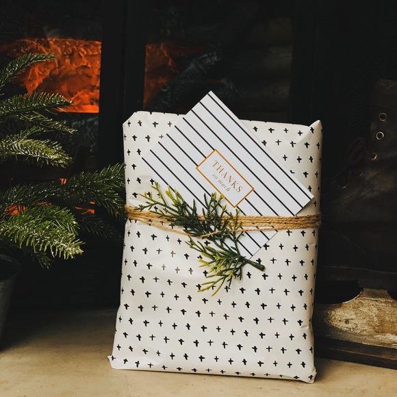 -MEET -•- ME - - Picture 3 of 3